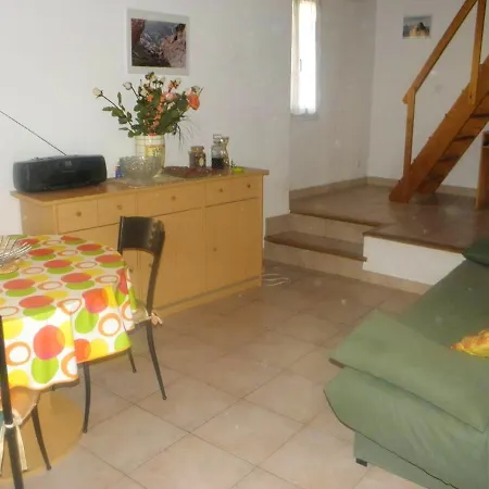 Vakantiehuis Maison D'une Avec Jardin Clos Et Wifi A