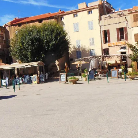 Maison D'une Avec Jardin Clos Et Wifi A Holiday home *